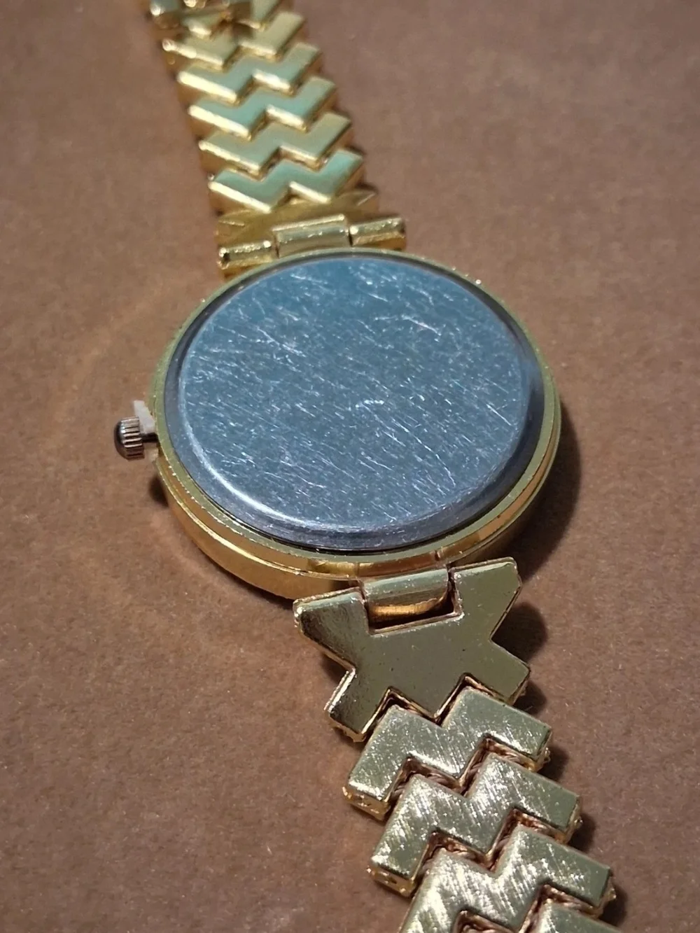 Gold Crystal Women's Bracelet Watch - Elegant Fashion Accessory